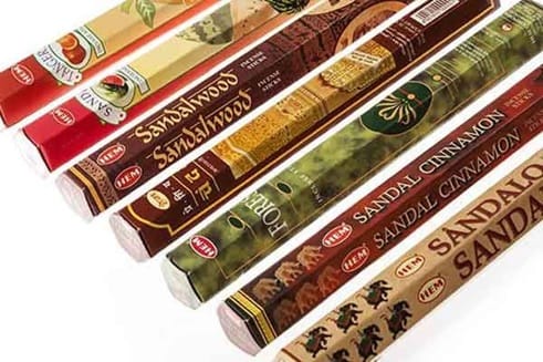 فواید عود برای پوست و بدن